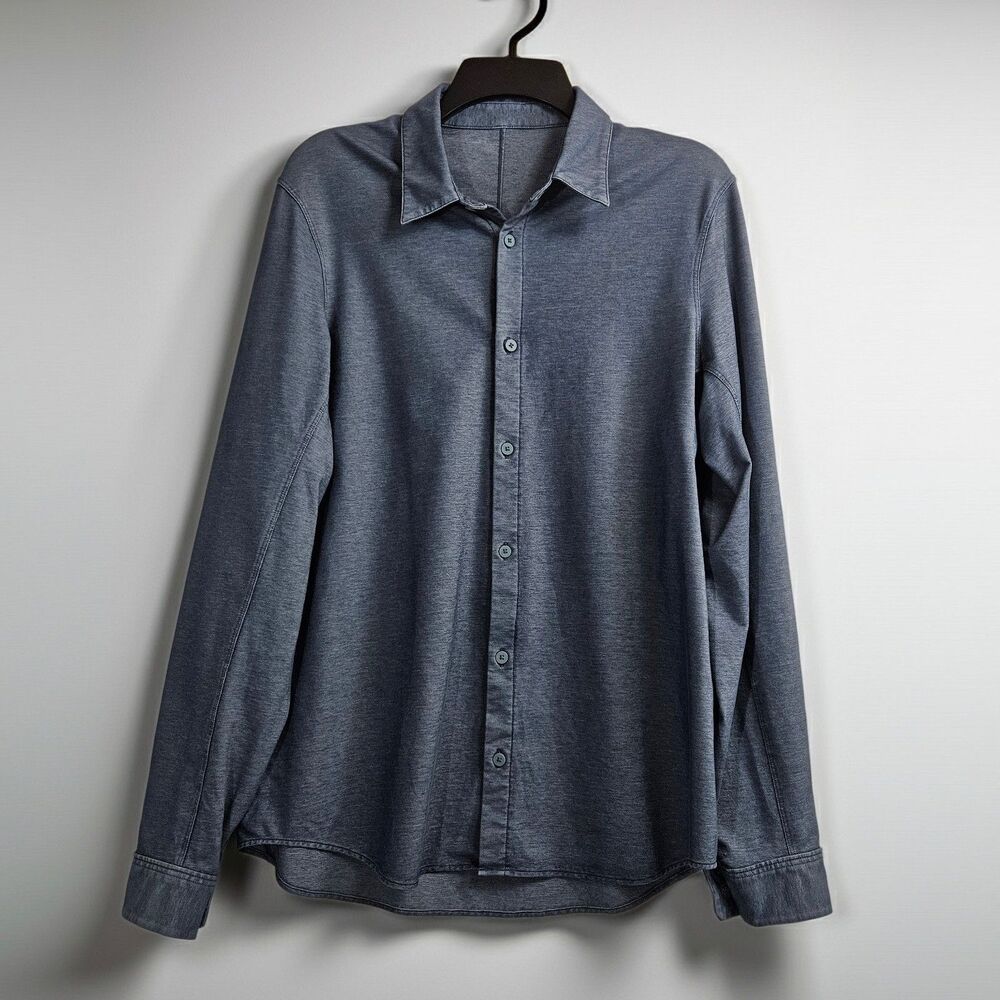 Men's Lululemon Button up Shirt Stretch Blue Long Sleeve Medium